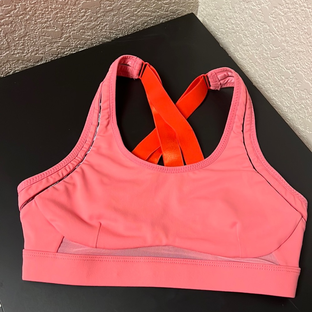 Fabletics high impact Sports bra size S
